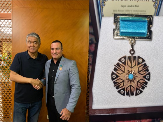 Sultan Raev a TÜRKSOY elnöke és Bíró András Zsolt a Magyar Turán Alapítvány elnöke