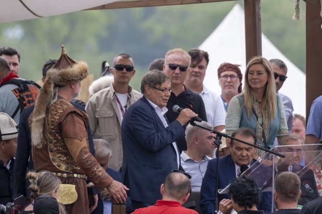Hóvári Jánoa a 2022-es Kurultaj - Magyar Törzsi Gyűlésen