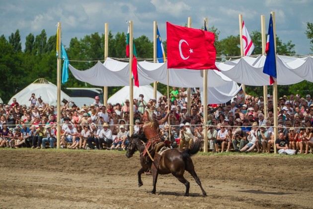 tzaszlo30